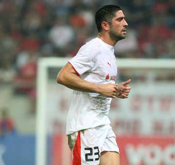 Δικαιωμένος και ευτυχισμένος στον Ολυμπιακό δήλωσε ο Κωνσταντίνου