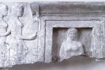 Έπεσαν οι υπογραφές για την επιστροφή από το Γκετί δύο κλεμμένων αρχαιοτήτων