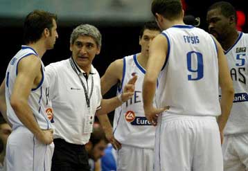 «Η ομάδα έχει άστρο» υποστηρίζει ο Ζήσης