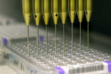 Ξεκινά στη Βρετανία η δημιουργία της μεγαλύτερης «βιοτράπεζας» του κόσμου