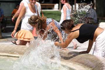 Πτώση της θερμοκρασίας και ενίσχυση ανέμων προβλέπει η ΕΜΥ