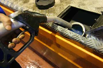 Φίλτρα στα ντιζελοκίνητα οχήματα θα μειώσουν την εκπομπή ρύπων από το 2008