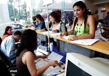 Υποχρεωτικές οι βεβαιώσεις εργασίας των εργαζομένων στα ΚΕΠ για τη μονιμοποίηση