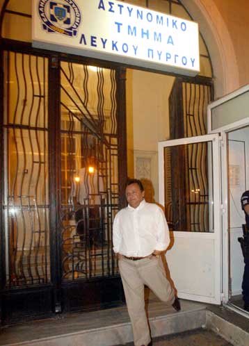 Παρέμβαση εισαγγελέα ζήτησε ο Γούμενος, η ΠΑΕ απέρριψε την πρόταση της Λίβερπουλ