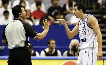Πρώτη και αήττητη η Εθνική, 76-69 την Τουρκία με τον… προσφιλή της τρόπο