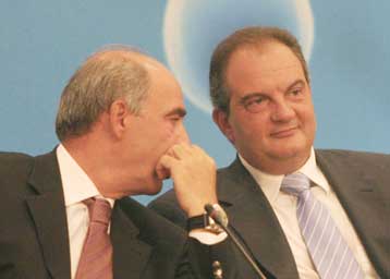 Δείπνο του πρωθυπουργού προς την πολιτική και στρατιωτική ηγεσία του ΥΕΘΑ