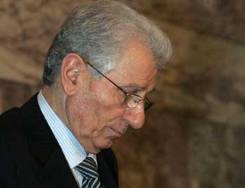 Ακρόαση της οικογένειας Τσαλικίδη ζητούν βουλευτές της αντιπολίτευσης