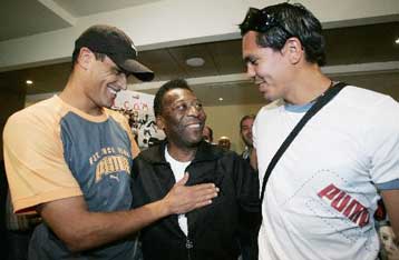 Λάμψη Πελέ στη βράβευση για το ελληνικό «Χρυσό Παπούτσι» στις 7 Σεπτεμβρίου