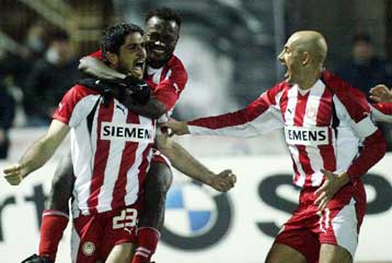 Δύσκολες εκτός έδρας αποστολές για Ολυμπιακό και ΑΕΚ στη 2η αγωνιστική