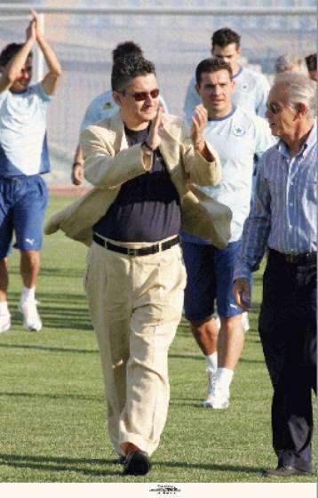 Αντίθετες απόψεις από Σπανό και Παράσχο για τη Σεβίλη