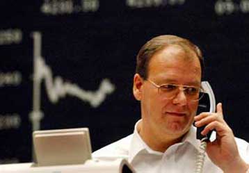 Μεικτές τάσεις σε Γουόλ Στριτ και Ευρώπη στο κλείσιμο της χρηματιστηριακής εβδομάδας