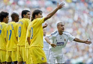 Ντεμπούτο με αποβολή για τον Γιούρκα, «χλιαρό» ξεκίνημα για την Ρεάλ