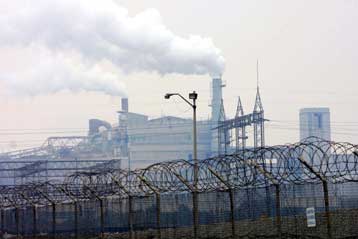 Επαναλειτουργία του εργοστασίου Φωσφορικών Λιπασμάτων με το ένα τρίτο του προσωπικού