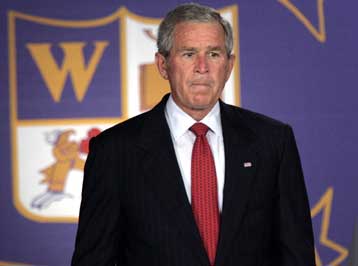 Διαβεβαιώσεις Μπους προς τους κατοίκους της Ν.Ορλεάνης για την ανοικοδόμηση της πόλης