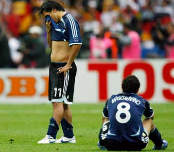 Η Γουέστ Χαμ απέκτησε τους Αργεντινούς Τέβες και Μασεράνο