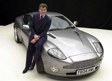 Η Ford προχωρά στην πώληση της Aston Martin