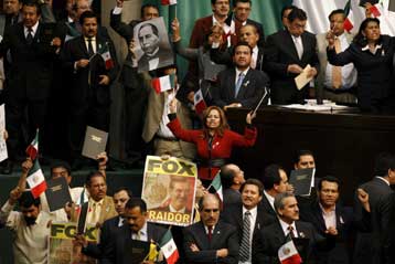 Αντιπολιτευόμενοι βουλευτές απέτρεψαν ομιλία του Β.Φοξ στο Κογκρέσο