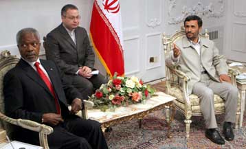 Διαπραγματεύσεις και εμπλουτισμός ουρανίου, το μήνυμα Αχμαντινετζάντ προς Κ.Ανάν