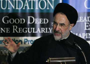 Η τρομοκρατία τροφοδοτείται από την αμερικανική εξωτερική πολιτική, δήλωσε ο Χαταμί