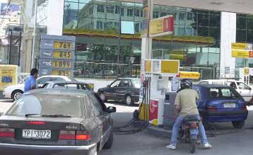 Ταμειακές μηχανές σε βενζινάδικα και βυτιοφόρα εισηγείται επιτροπή στην κυβέρνηση