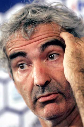 Να δείξουν μεγαλείο και να μην αποδοκιμάσουν καλεί τους Γάλλους οπαδούς ο Ντομενέκ