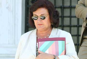 Κόντρα Γιαννάκου – αντιπολίτευσης στην Επιτροπή μορφωτικών υποθέσεων της Βουλής