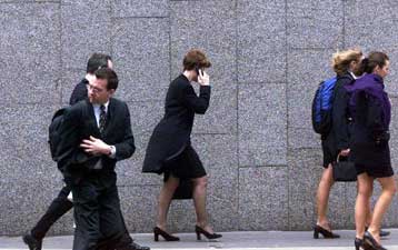 Η Βρετανία παραβιάζει το κοινοτικό δίκαιο για το ωράριο εργασίας