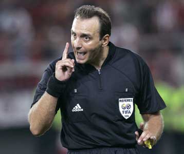 Ο Μπριάκος στο «Καραϊσκάκη», ο Παπασταμάτης στο Περιστέρι και ο Βασσάρας στο ΟΑΚΑ