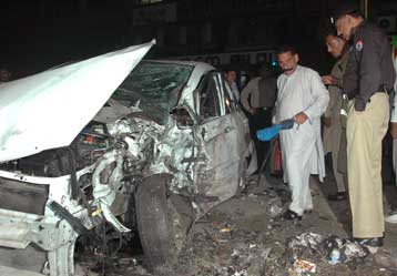 Βομβιστική επίθεση στο Πακιστάν με έξι νεκρούς
