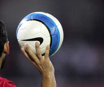 Επιστροφή στη Σούπερ Λίγκα με ντέρμπι Ολυμπιακού-ΠΑΟΚ