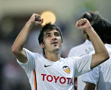 Νικήτρια έφυγε από το «Βιθέντε Καλντερόν» η Βαλένθια, περίπατος της Μπαρτσελόνα