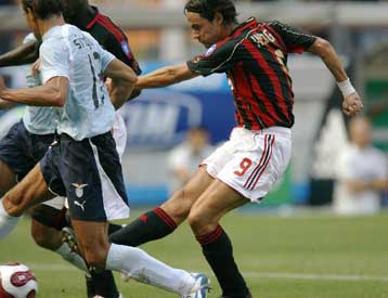 Kαι η Μίλαν με το δεξί στο ιταλικό πρωτάθλημα