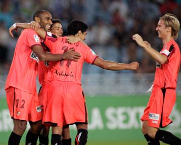 «Αλωσε» το «Ανοέτα» η Σεβίλη, χατ-τρικ του Φαν Νίστελροϊ για την Ρεάλ