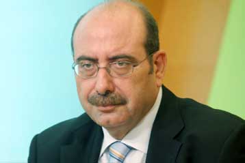 Για «αλαλούμ» στην υπόθεση του ΦΠΑ των αγροτών κατηγορεί την κυβέρνηση το ΠΑΣΟΚ