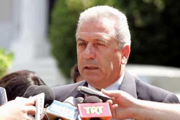 Παρατυπίες με τις προμήθειες νοσοκομείων φέρεται να αποσιώπησε ο ΕΟΦ