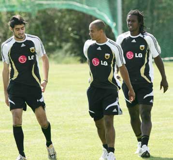 Θα εξαντλήσει τις πιθανοτητές της η ΑΕΚ, σύμφωνα με τον Φερέρ