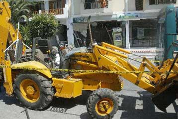 Προφυλακιστέοι οι κατηγορούμενοι για τη ληστεία με την μπουλντόζα