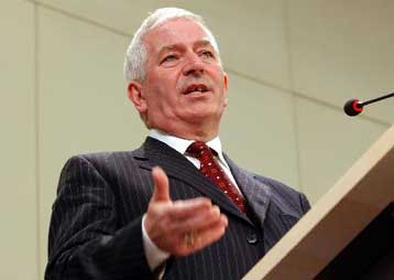 Νέα πρόταση της Κομισιόν για τις διασυνοριακές συγχωνεύσεις και εξαγορές