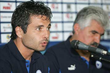 Οργανωμένη άμυνα και συγκέντρωση, ο τρόπος αντιμετώπισης της Σεβίλης από τον Παράσχο