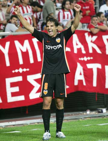 Ο Φερνάντο Μοριέντες και τα γκολ του κόντρα σε ελληνικές ομάδες