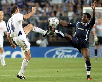 Βολική για την ΑΕΚ ισοπαλία 1-1 για Αντερλεχτ και Λιλ