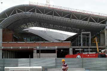 Τρεις τραυματίες από κατάρρευση οροφής υπό κατσκευή αεροδρομίου στις Βαλεαρίδες