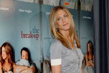 Η Τζένιφερ Ανιστον αναδείχθηκε η πιο καλοντυμένη γυναίκα του κόσμου