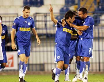 Η Σεβίλη 2-1 τον Ατρόμητο που κέρδισε τις εντυπώσεις όταν ξεπέρασε το τρακ