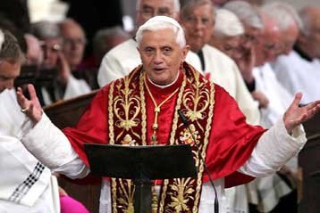 Συνεχίζονται οι αντιδράσεις για την τοποθέτηση του Πάπα σχετικά με το Ισλάμ