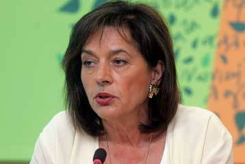 Η κυβέρνηση είναι ανίκανη να διαχειριστεί τα κοινοτικά κονδύλια, δήλωσε η Β.Παπανδρέου