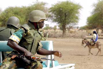 Επείγουσα δράση για το Νταρφούρ ζητά ο Τόνι Μπλερ