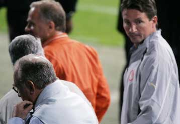 Στου Ρέντη ο Κόκκαλης, μίλησε στους παίκτες