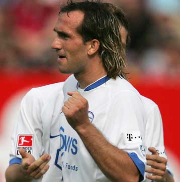 Ο Γκέκας κέρδισε τον πρώτο βαθμό της Μπόχουμ, έχασε η Μπάγερν