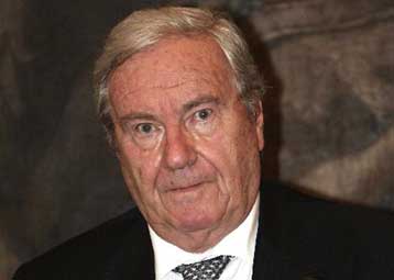 Ανακατατάξεις στην Telecom Italia εν μέσω διαφωνιών για τη στρατηγική ανάπτυξης